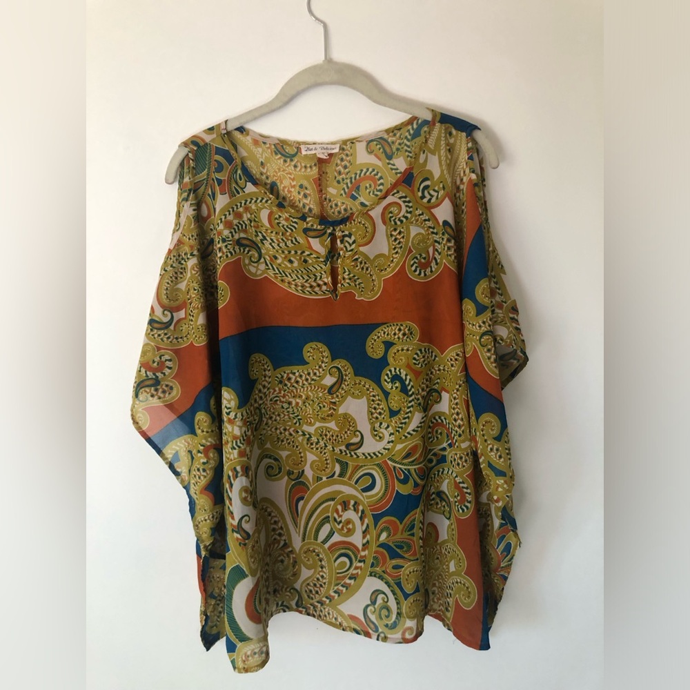 Hot & Delicious Kerchief style cold shoulder blouse